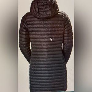 Helly Hansen Sirdal long insulated jacket new with tags